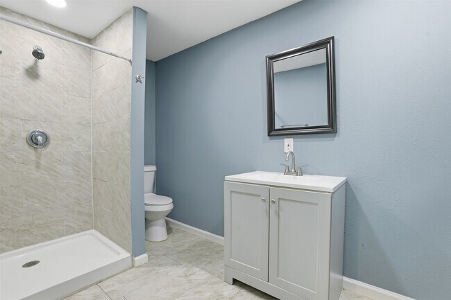 Building Photo - 7301 Conley St