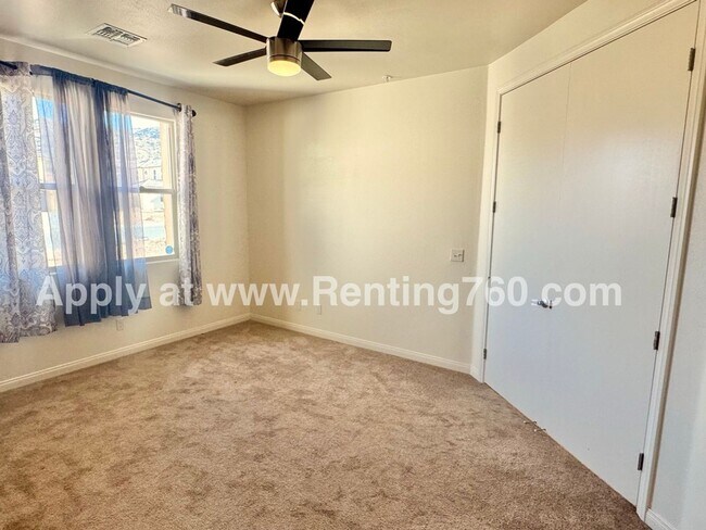 Building Photo - 4 Bedroom Home with Solar Panels and EV Ch...