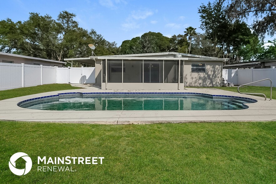 Building Photo - 358 Wertz Dr