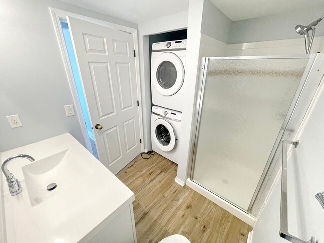 Building Photo - Coastal Comfort in Kihei at Villas at Keno...
