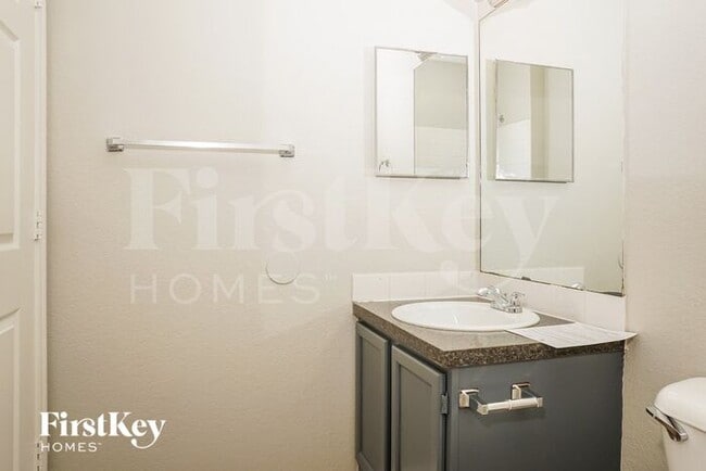 Building Photo - 2999 Ponce De Leon Blvd