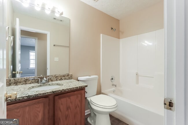 Building Photo - 1877 Brandy Ln SE