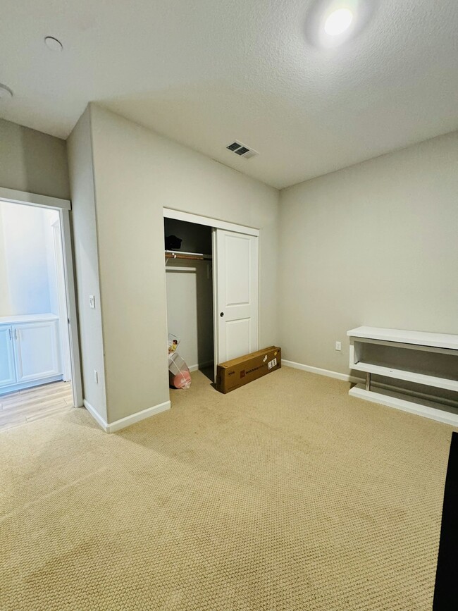 Building Photo - 5336 Hames Valley Ln