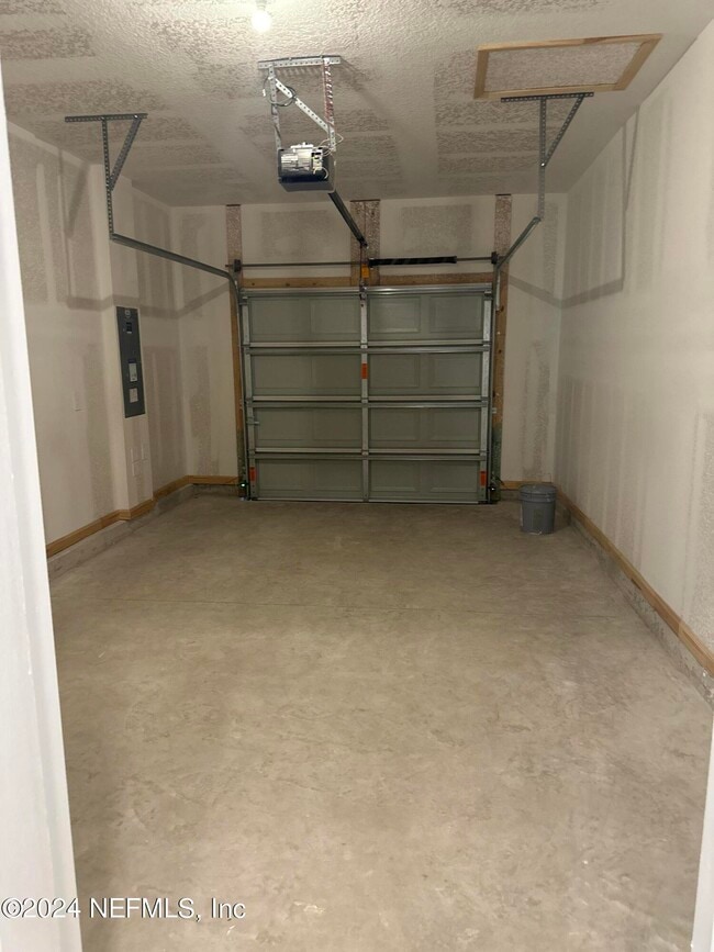 Building Photo - 168 Tidal Bch Ave