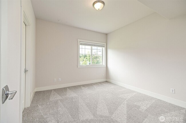 Building Photo - 7663 S 132nd St