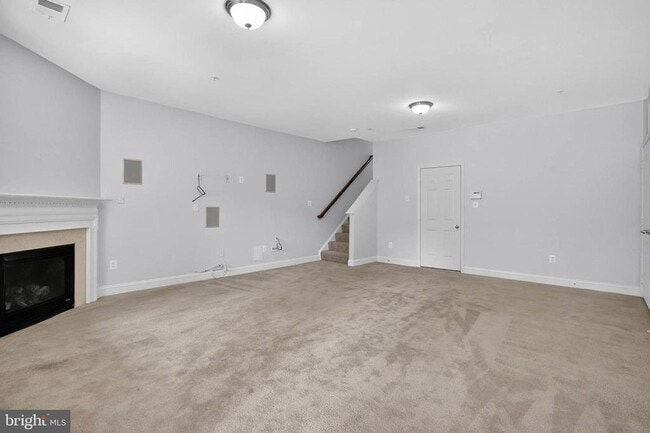 Building Photo - 14637 Argos Pl