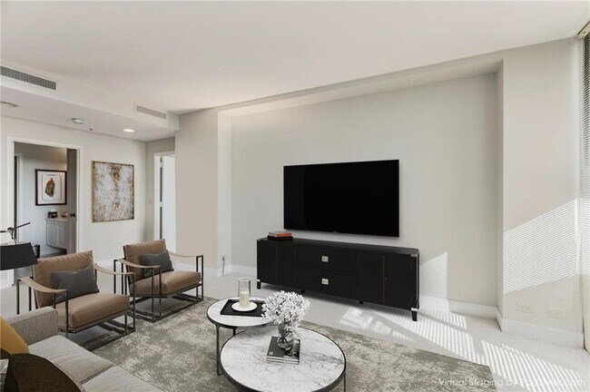 Building Photo - 2660 Peachtree Rd NW