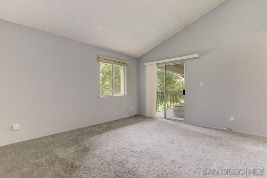 Building Photo - 12010 Caminito Campana