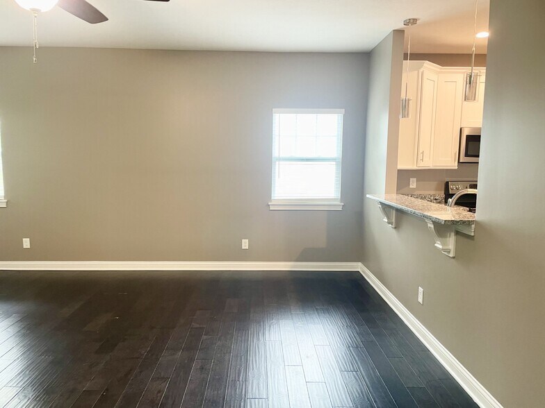 living room breakfast bar - 6157 Winthrop Ave