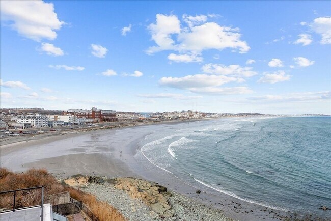 Building Photo - 46 Oceanside Dr