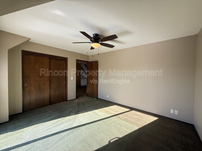 Building Photo - 408 Galvin Cir