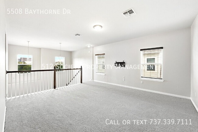 Building Photo - 5508 Baythorne Dr