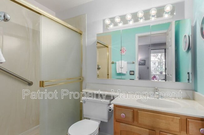 Building Photo - 9708-9708 E Vía Linda