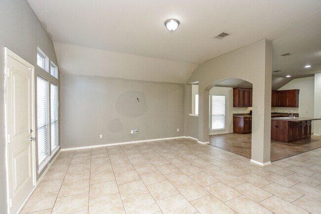Building Photo - 9235 Black Tooth Way