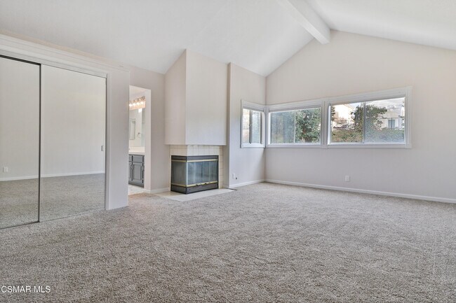 Building Photo - 4590 Fern Valley Ct