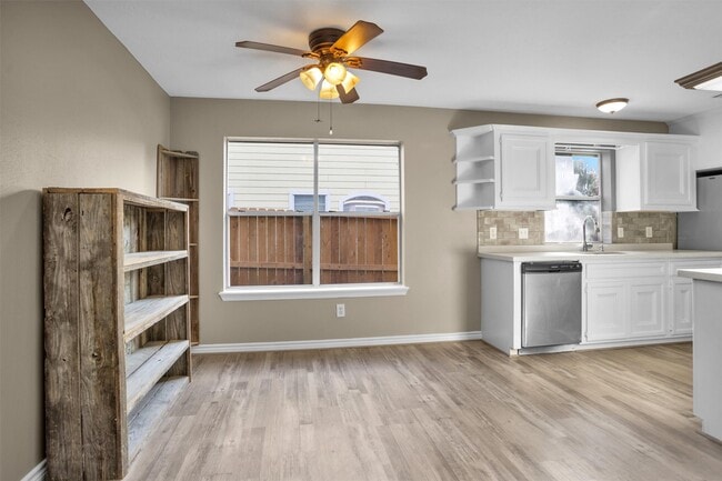 Building Photo - 13068 Hydra Ct