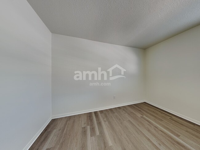 Building Photo - 14815 Cygnus Ct