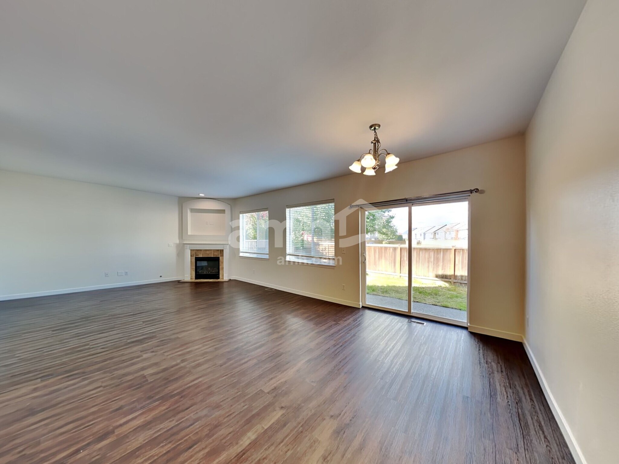 Building Photo - 11127 184th Street E