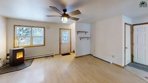 Building Photo - 2580 Roxanne St