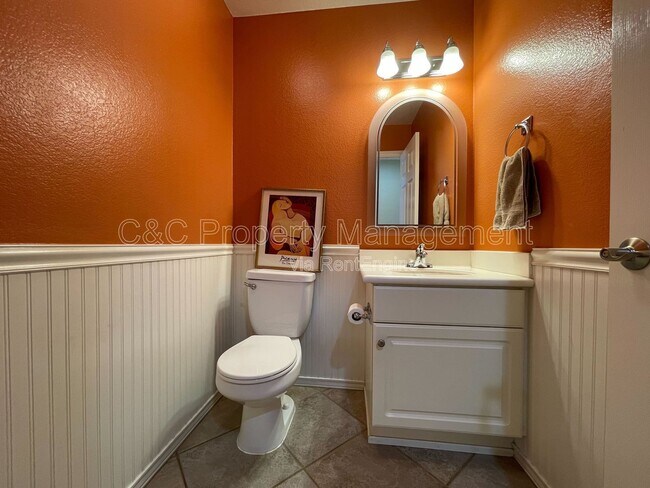 Building Photo - 41980 Trinity River Way