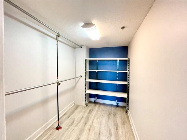 Building Photo - 2870 Pharr Ct S Northwest