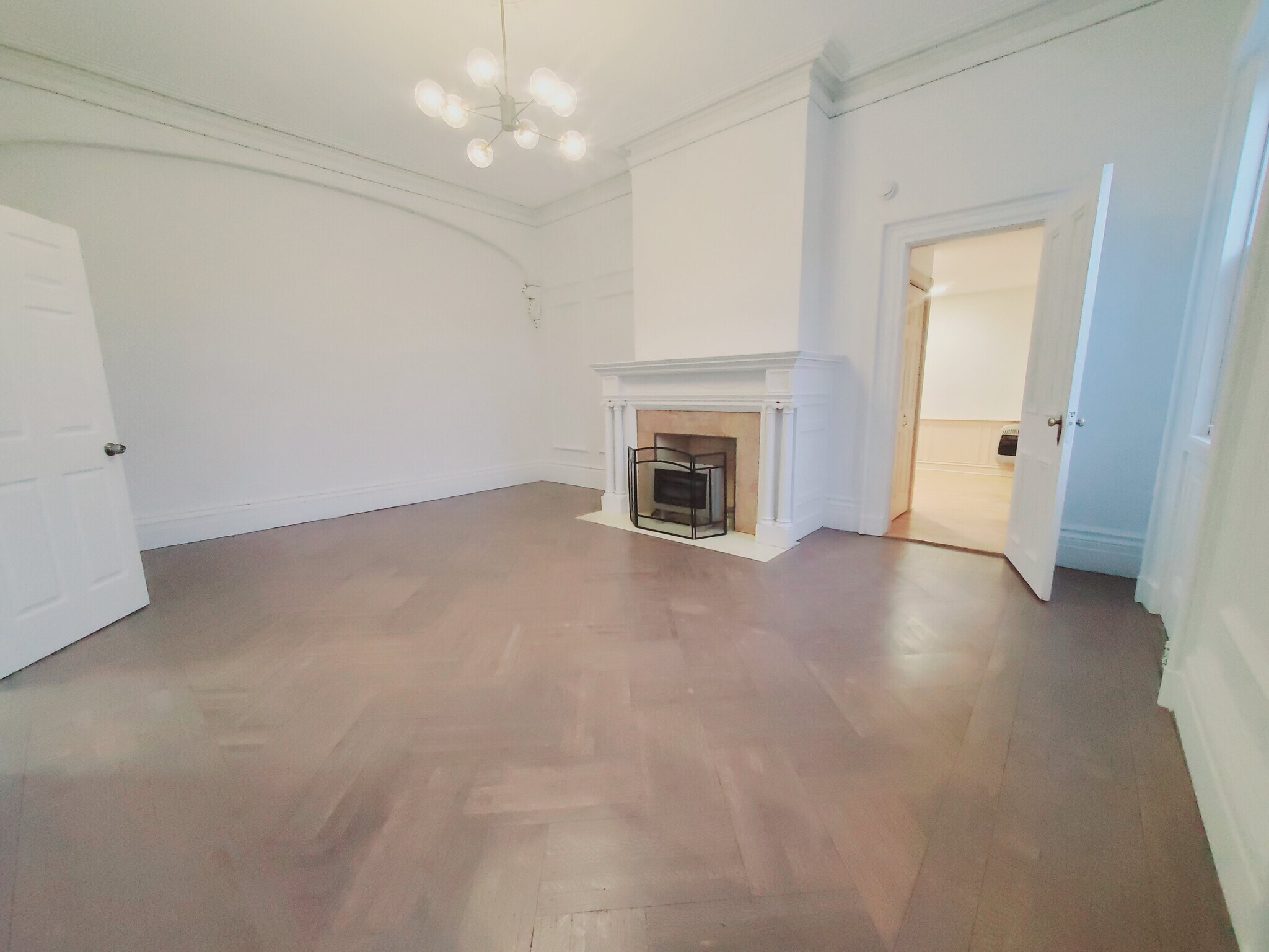 Building Photo - 23 Madison Pl