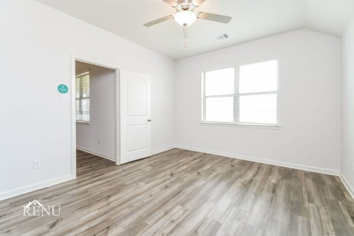 Building Photo - 1017 Wheatfield Ln