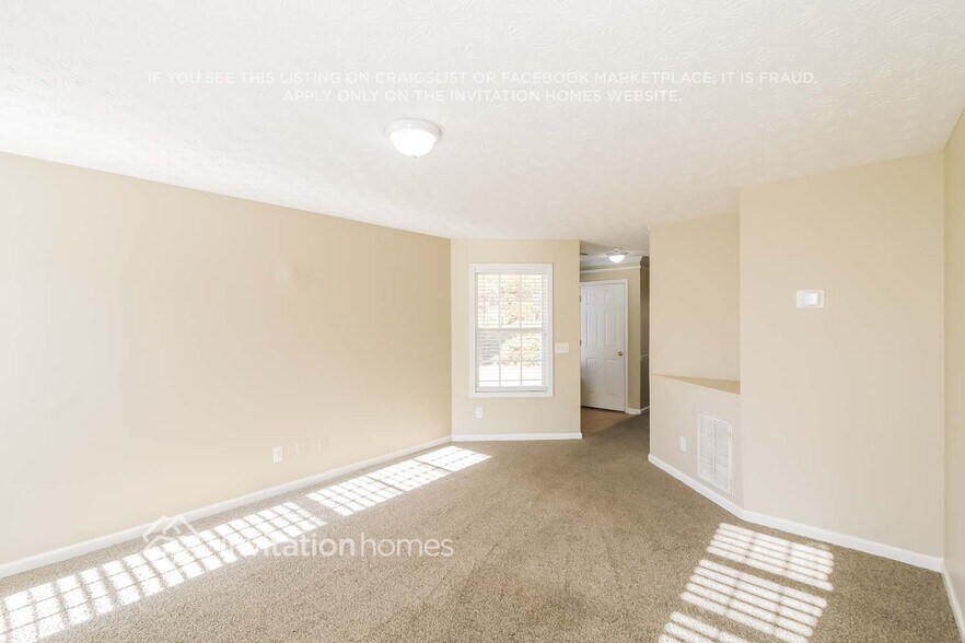 Building Photo - 3973 Cress Way Run