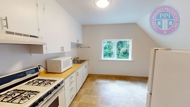 Building Photo - pal5781