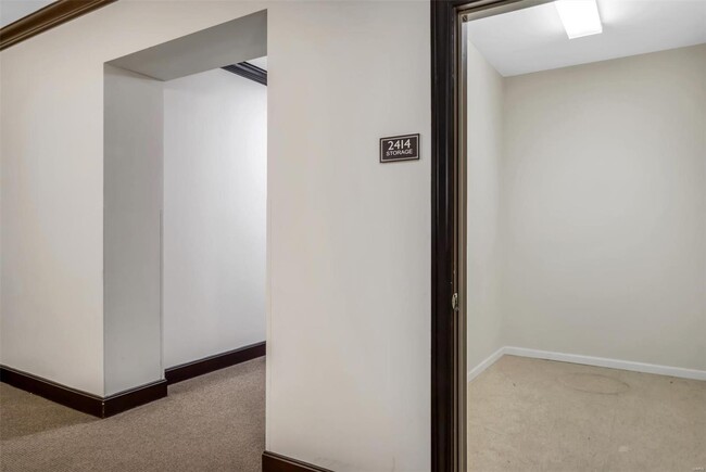 Building Photo - 1251 Strassner Dr