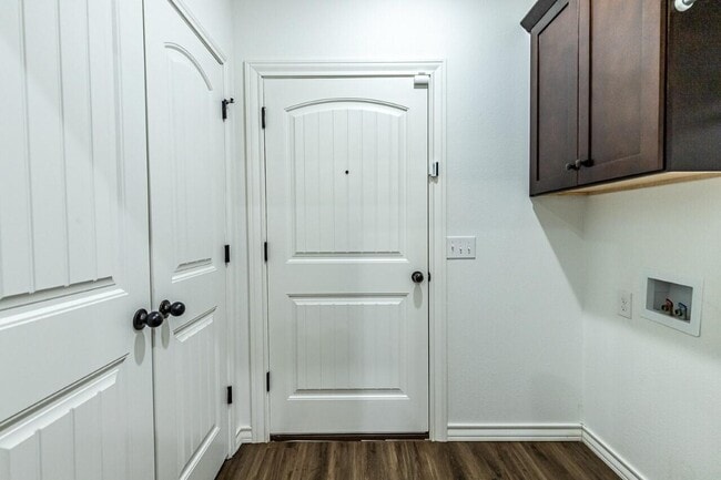 Building Photo - 1707 100th St