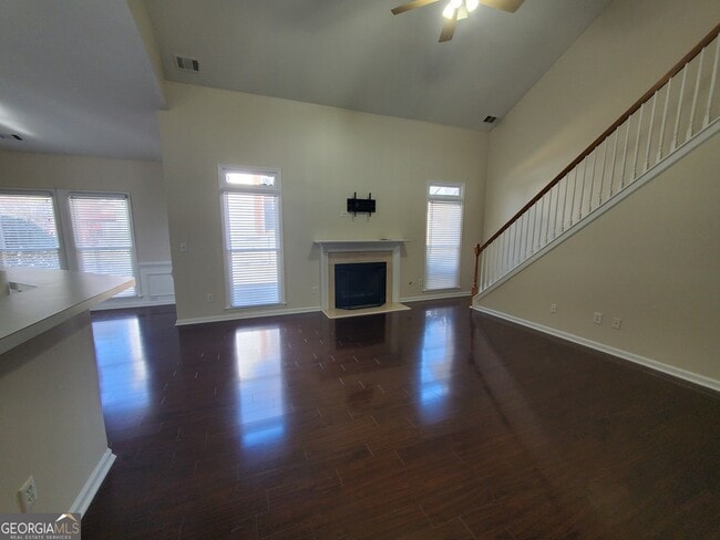 Building Photo - 1249 Thorncliff Ct