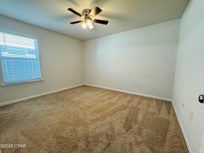 Building Photo - 339 Highbrook Rd