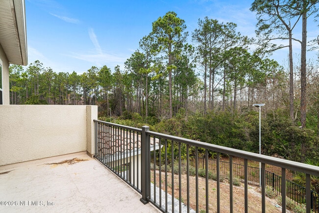 Building Photo - 126 Brasilla Ave