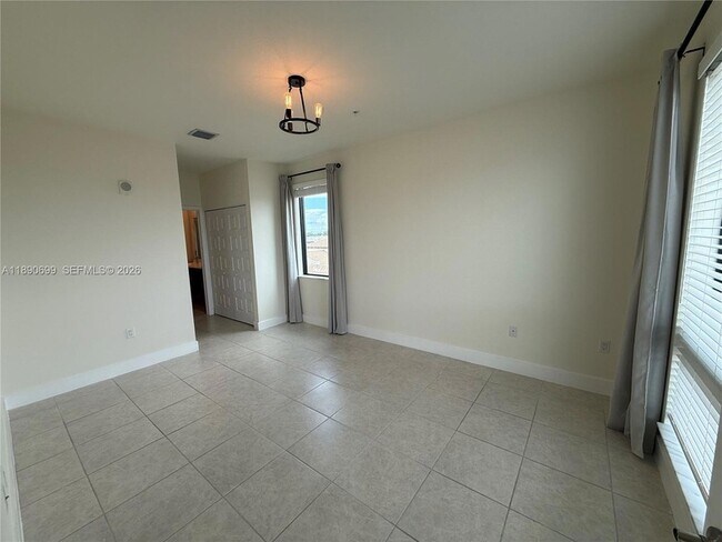 Building Photo - 8301 NW 41st St