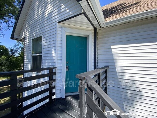 Building Photo - 3916 9th St