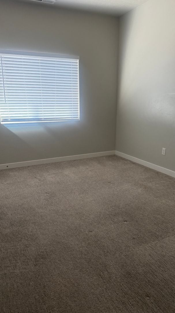 Building Photo - WELCOME TO SUNBEAM TOWNHOMES