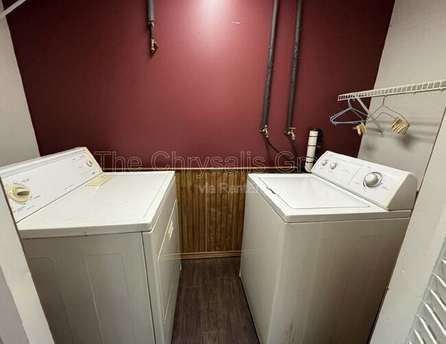 Building Photo - 1802 Herbert St