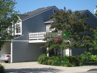 Front view - 550 W Lambert Rd