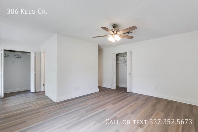 Building Photo - 306 Kees Cir