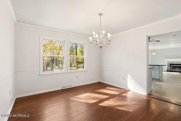 Building Photo - 1045 Farmingdale Rd