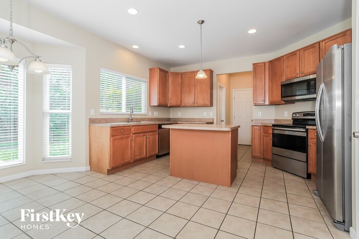 Building Photo - 1231 Woodchase Trail
