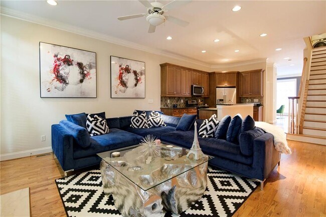 Building Photo - 2665 Rivers Edge Dr NE