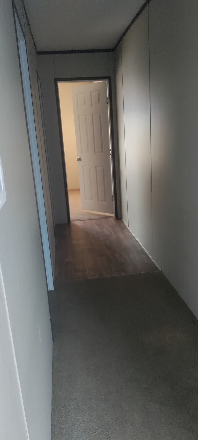 Building Photo - 8622 S Zarzamora St