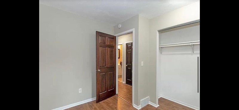 Building Photo - 1732 Burcham Dr