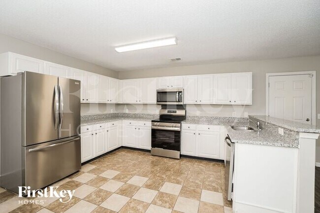 Building Photo - 1000 Golden Aspen Dr