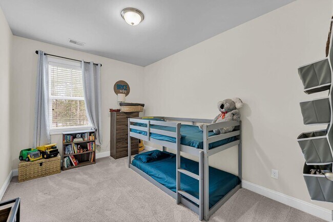 Building Photo - Beautiful 4BR/2.5BA Home in Highly Desirable Park West