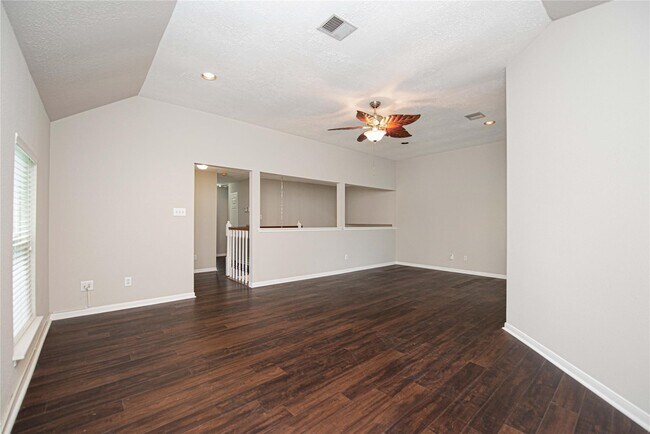 Building Photo - 5519 Legare Ct