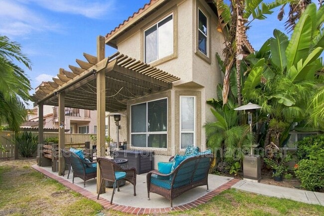 Building Photo - 2336 Spanish Bay Rd