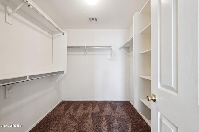 Building Photo - 2711 W Jasper Butte Dr